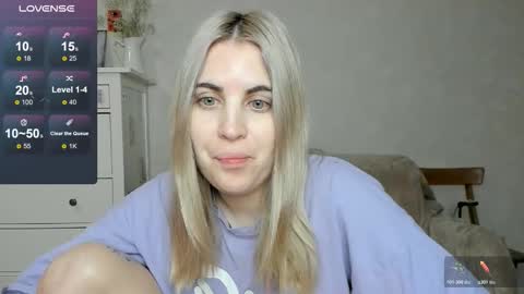 Allisses online show from December 15, 7:13 am