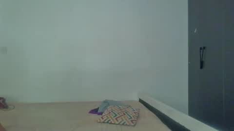 peach_ebonny online show from May 16, 12:35 am