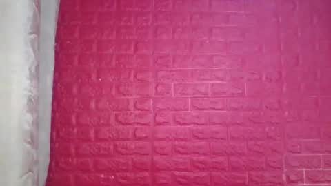 peach_melbah online show from April 9, 10:42 am