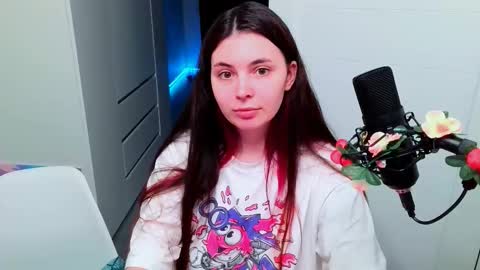 Peachy online show from February 4, 7:06 pm