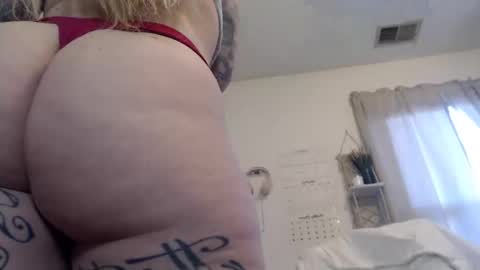 kat online show from January 12, 1:48 pm