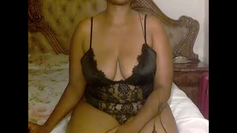 Snapshot of pearassmmm chatting on January 7, 8:42 pm pearassmmm online show from January 7, 8:42 pm