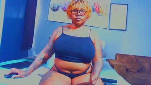 Pearl online show from February 10, 9:04 am