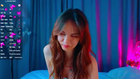 Snapshot of peggyhodges chatting on October 17, 8:12 pm LisaDrako online show from October 17, 8:12 pm