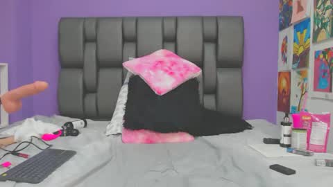 Gaby online show from October 5, 2:11 pm