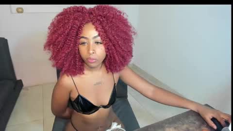 penelopeking9 online show from January 9, 7:40 pm