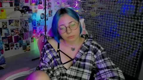 Snapshot of penny_stanley chatting on September 27, 2:41 am penny online show from September 27, 2:41 am