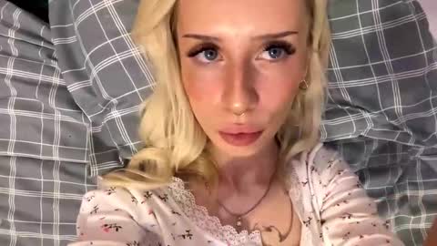 Margot online show from October 21, 4:33 pm