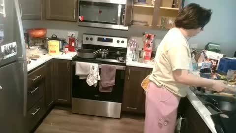 PepaMarie online show from February 13, 6:05 pm