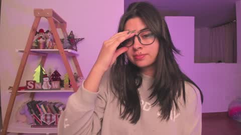 Snapshot of perfect__ana chatting on January 7, 12:45 am Sarah Ana Banana online show from January 7, 12:45 am