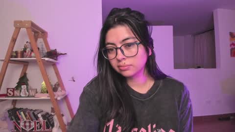 Snapshot of perfect__ana chatting on January 19, 6:20 am Sarah Ana Banana online show from January 19, 6:20 am