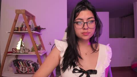 Snapshot of perfect__ana chatting on January 14, 1:04 am Sarah Ana Banana online show from January 14, 1:04 am