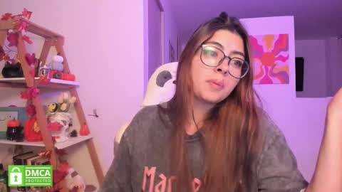 Snapshot of perfect__ana chatting on October 20, 3:31 am Sarah Ana Banana online show from October 20, 3:31 am