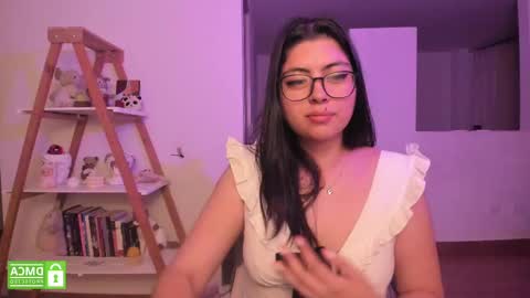 Snapshot of perfect__ana chatting on February 25, 2:58 am Sarah Ana Banana online show from February 25, 2:58 am