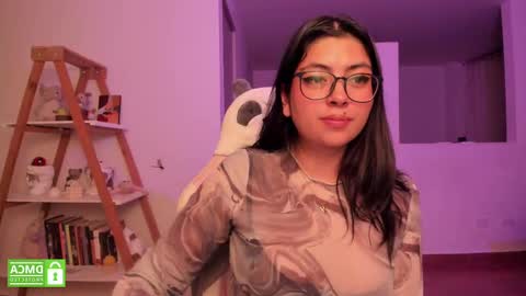 Snapshot of perfect__ana chatting on February 21, 3:34 am Sarah Ana Banana online show from February 21, 3:34 am