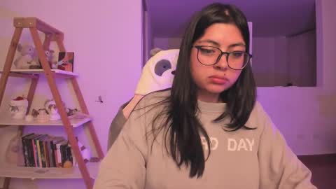 Snapshot of perfect__ana chatting on February 11, 3:18 am Sarah Ana Banana online show from February 11, 3:18 am