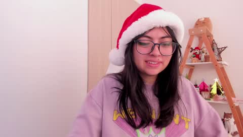 Snapshot of perfect__ana chatting on December 22, 12:49 pm Sarah Ana Banana online show from December 22, 12:49 pm