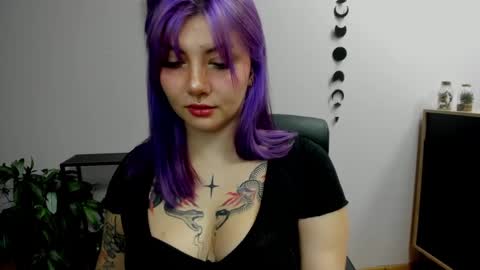 Snapshot of perfect_gabbie chatting on December 18, 3:11 pm Gabbie online show from December 18, 3:11 pm