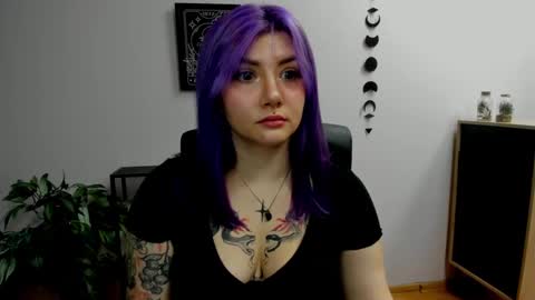 Snapshot of perfect_gabbie chatting on December 15, 8:08 am Gabbie online show from December 15, 8:08 am