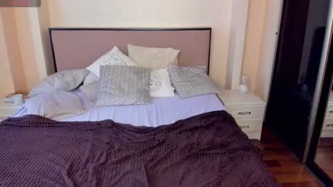 Julia online show from March 20, 7:46 am