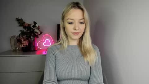 Cindy online show from December 20, 6:29 am