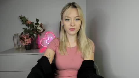 Cindy online show from December 23, 6:22 am