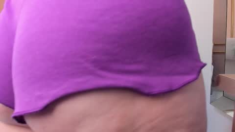 Snapshot of perlapreciosa chatting on September 27, 4:30 am PerlaPreciosa online show from September 27, 4:30 am