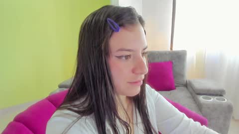 Marie online show from December 2, 1:34 pm