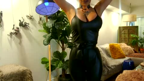 love when you call me persiN0 PM  NO C2C online show from March 4, 1:59 pm