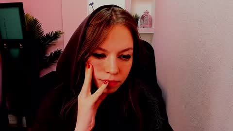 Snapshot of persinaky chatting on January 25, 5:26 pm horror flying on the wings of the night.... online show from January 25, 5:26 pm