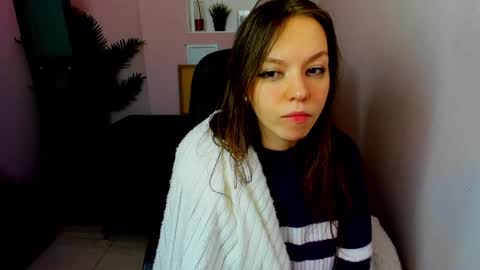 Snapshot of persinaky chatting on February 3, 3:38 pm horror flying on the wings of the night.... online show from February 3, 3:38 pm