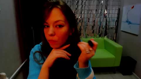 Snapshot of persinaky chatting on February 24, 4:04 pm horror flying on the wings of the night.... online show from February 24, 4:04 pm