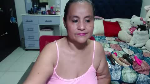 Snapshot of pervert_mommy_x chatting on October 21, 10:30 am SAMY online show from October 21, 10:30 am