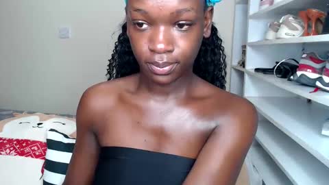 perverted_sweet online show from March 8, 5:44 am