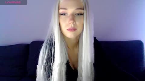 Isabella online show from February 6, 12:04 pm