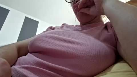 Lisa -  online show from January 9, 10:31 am