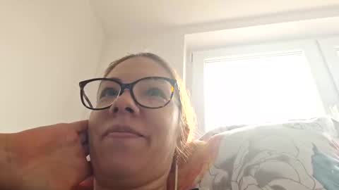 Lisa -  online show from January 21, 7:37 am