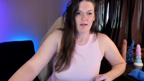 Kelly online show from September 23, 7:01 pm