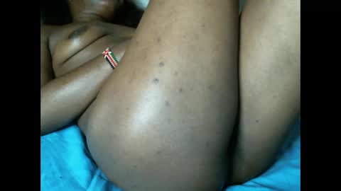 Snapshot of petite_shan chatting on October 12, 6:54 pm petite_shan online show from October 12, 6:54 pm