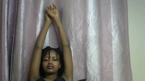 petite_star2 online show from January 16, 11:12 pm