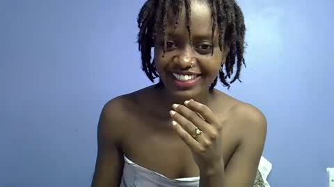 petite_star2 online show from February 20, 6:26 am