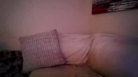 petite treat  online show from January 6, 6:28 am