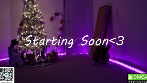 PiperAvery online show from December 7, 6:37 pm