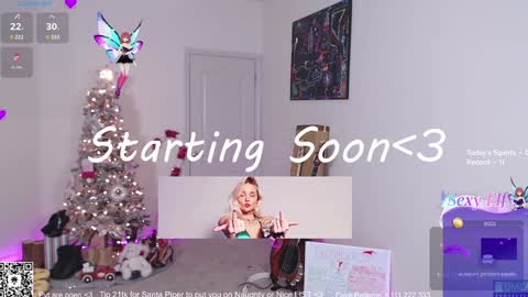 PiperAvery online show from December 22, 7:31 pm