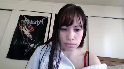 Petitedoll30 online show from December 16, 9:31 pm