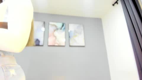Snapshot of peytonrosse chatting on February 25, 11:43 am Peyton Rosse online show from February 25, 11:43 am