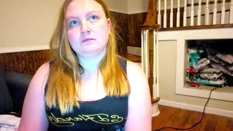 PhatAssBlond online show from February 1, 11:36 pm