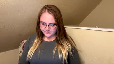 PhatAssBlond online show from February 4, 12:51 am