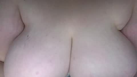 Snapshot of phatpussy42dd chatting on September 17, 4:32 am phatpussy42DD online show from September 17, 4:32 am