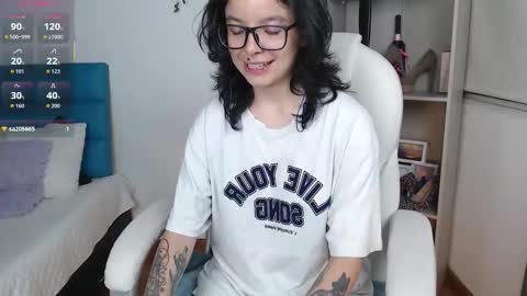 Snapshot of phiaa_ chatting on September 16, 3:14 am Sophia online show from September 16, 3:14 am